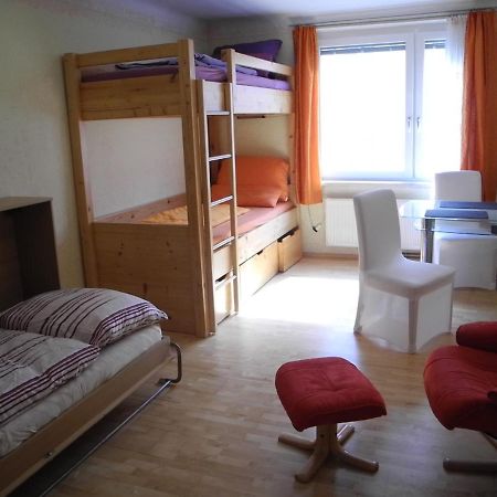 Apartment To Explore Vienna And Self-Supply Екстериор снимка